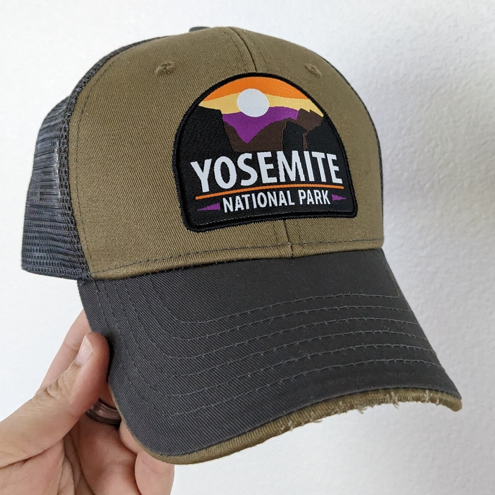 National Parks Foundation Yosemite National Park Trucker Hat Adjustable Like New